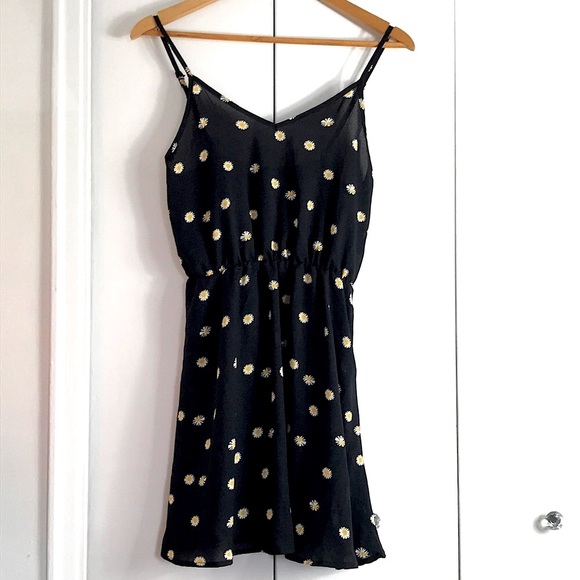 SHEIN Dresses & Skirts - Shein Black with White Daisy/Floral Semi-Sheer Sun Dress, Size XS